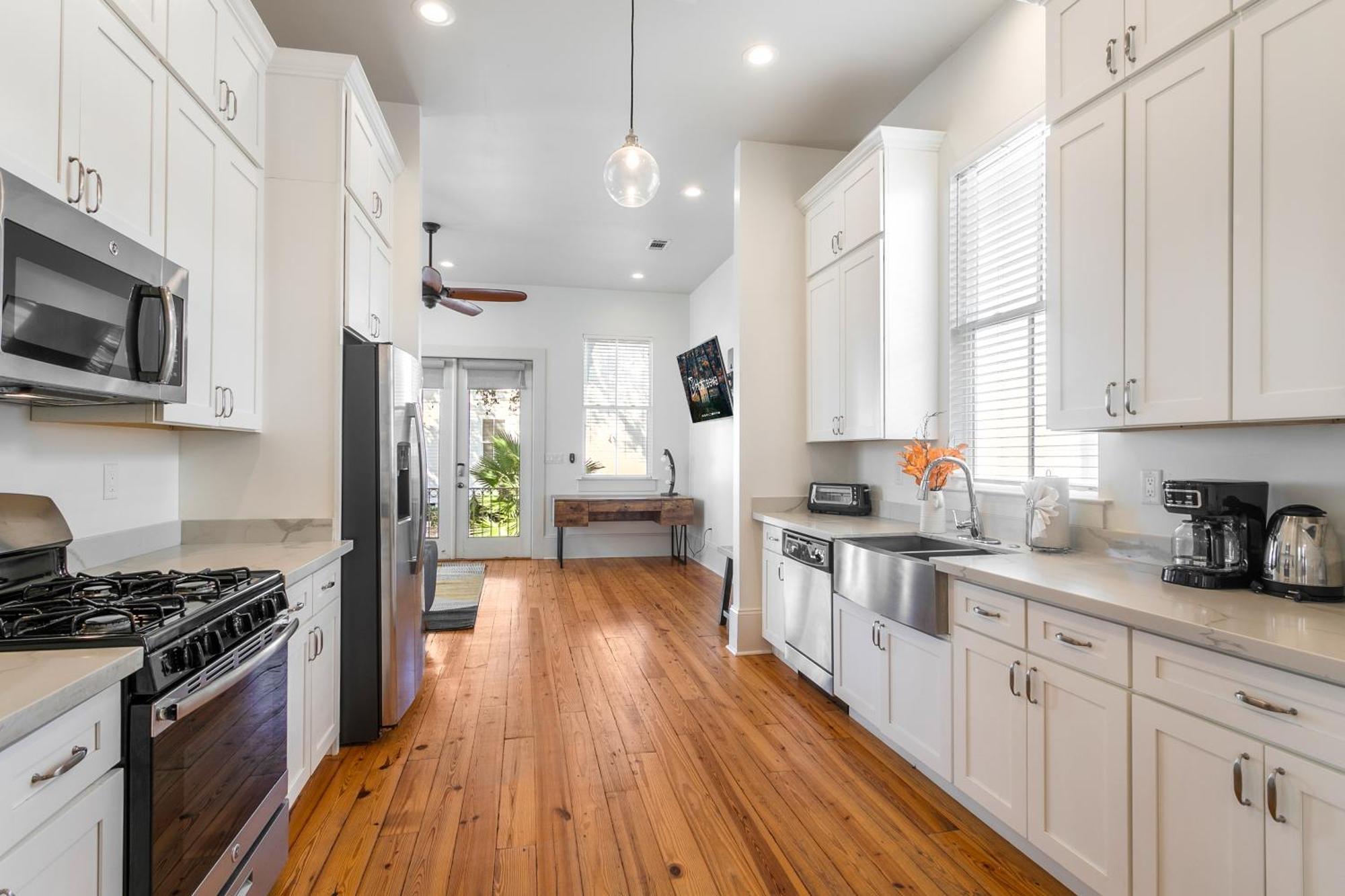 Amazing 3Br Cottage Off St Charles With Pool نيو أورلينز المظهر الخارجي الصورة